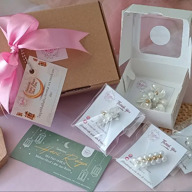 Bros Paket Hampers Aesthetik Lebaran dengan Klip yang Menawan - Clips 0