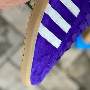 SEPATU CASUAL BRMDA PRPLE