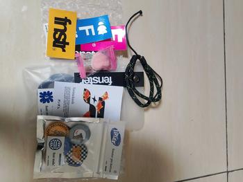 Product Review of Keychain Carabiner Fenster Studio - Keychain Akrilik Skena - Aksesoris Tas Aesthetic Skena from t**u 1