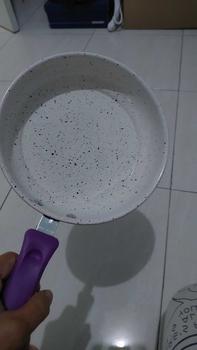 Product Review of Panci Teflon Frypan Marble Enamel / Teflon Frypan Marble Berwarna / Teflon Frypan Enamel Anti Lengket penggorengan anti lengket Kitchenware teflon  serbaguna from a**i 2