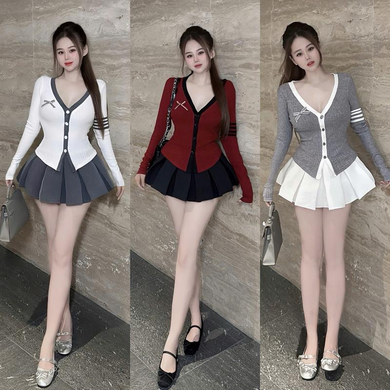 Áo Thun Dài Tay Đính Nơ Ngực Phối Chân Váy Xếp Ly Xinh Xắn - Thinhhanstore