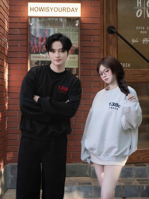  LEEZA -  Áo Sweater Thêu Xù 138C Vải 2 Da Nam Nữ Form Boxy 14.01 