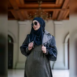 blooms dress outer By. Imel. pc