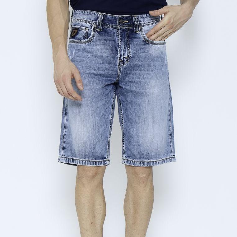 Celana Pendek Jeans CFD104E Pria 0