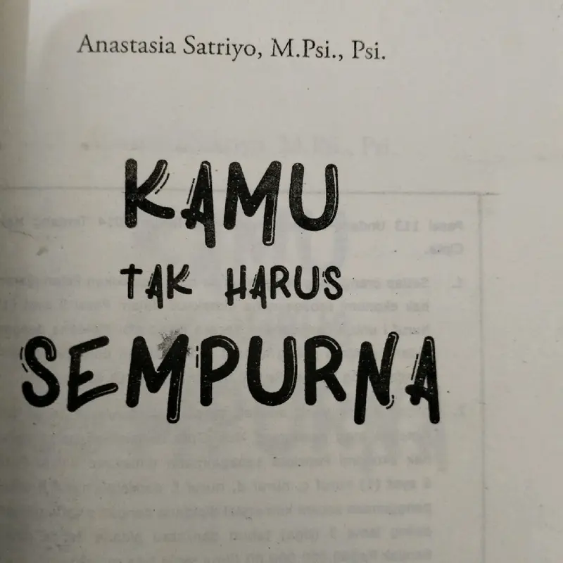 BUKU SELF IMPROVEMENT / KAMU TAK HARUS SEMPURNA Soft Cover 2