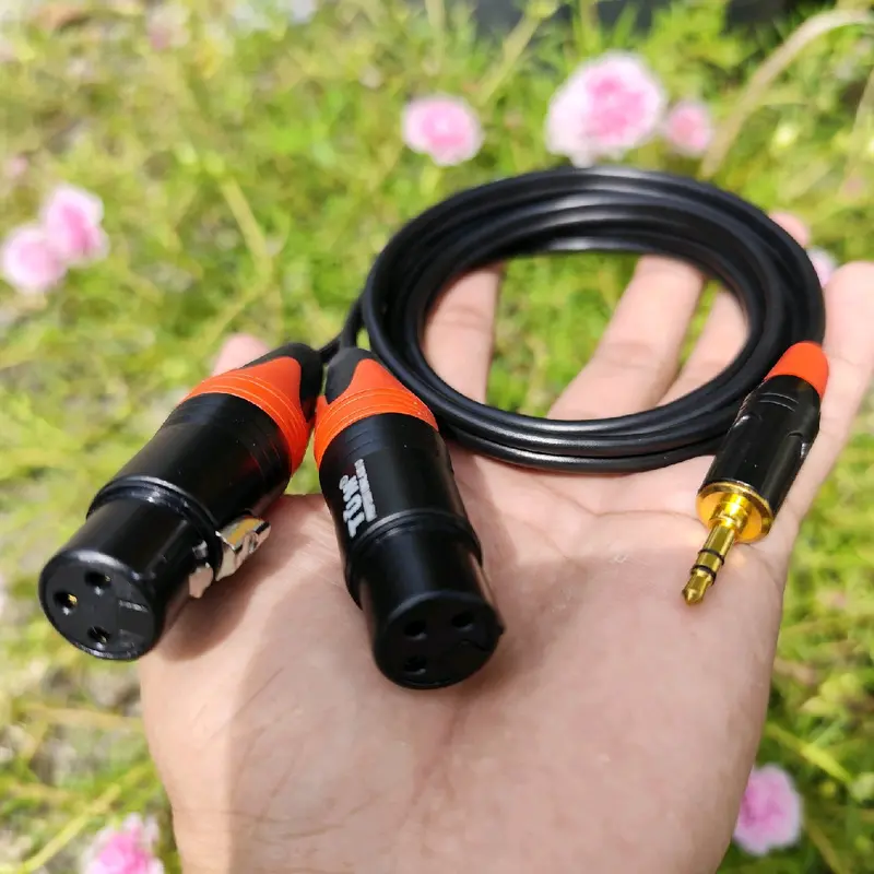 KABEL HP KE MIXER JACK 3,5 TO DUA XLR FRMALE 1