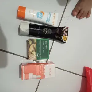 HANASUI Naturgo Black Peel Off Mask Tube - Masker Hitam Angkat Komedo & Sel Kulit Mati Bersih, Halus & Mencerahkan