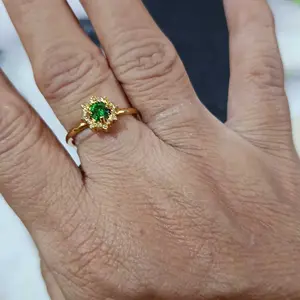 THIQLA - Cincin Batu Permata Hijau RAUDHAH Green Zircon Mewah Emerald Look Anti Karat dilapisi Emas Asli