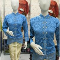 Gambar kebaya modern mewah mutiara - silver, M dari Kurnia kebaya Kota Administrasi Jakarta Pusat 1 Tokopedia