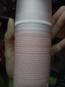 Product Review of Glowsophy Watermelon Brightening Moisturizer Skin Barrier Niacinamide Gel Day and Night Skincare 100 ml from k**y 3