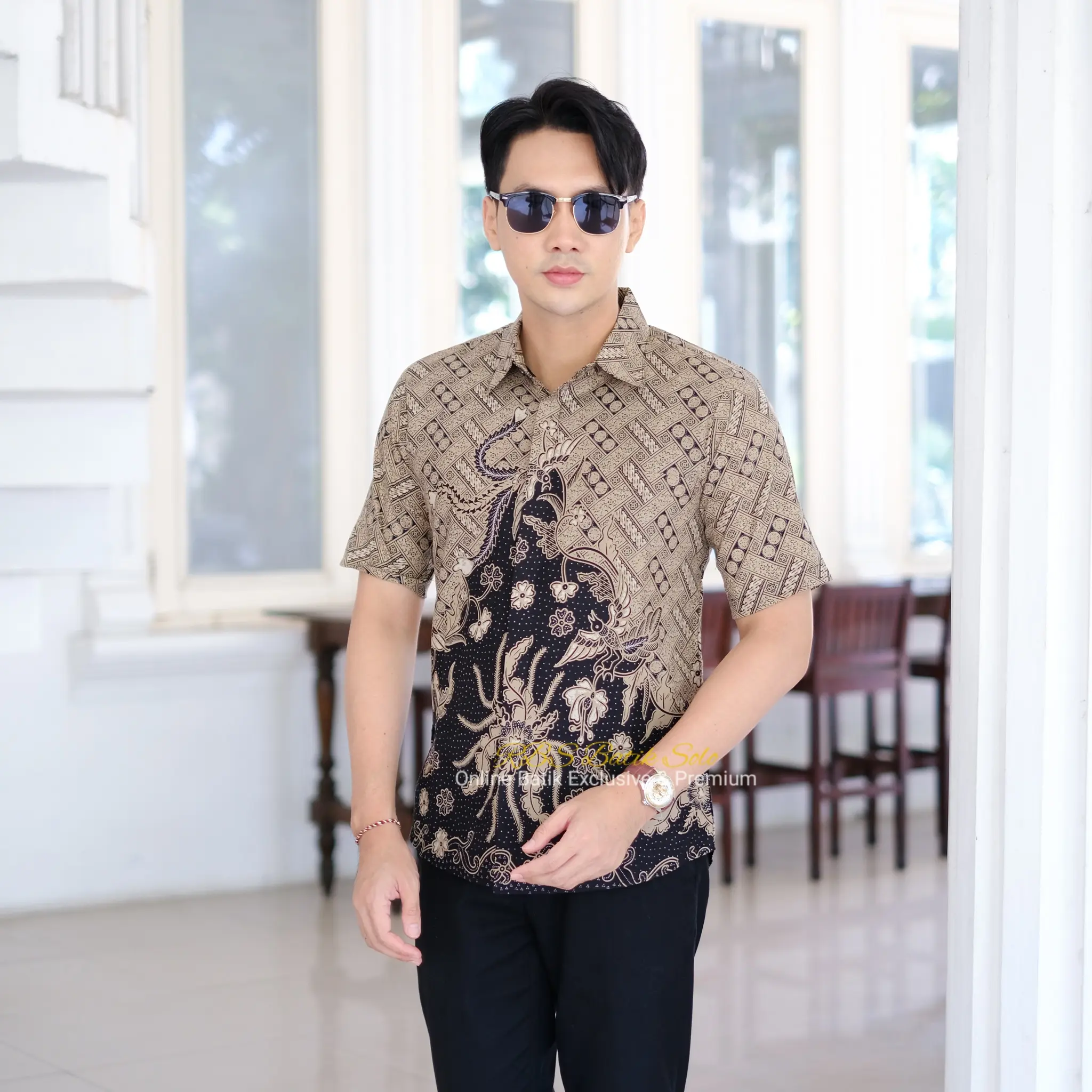 Moccacu  - Atasan kemeja SLIMFIT batik lokal lengan pendek warna MOCCA katun halus lapis furing nyaman