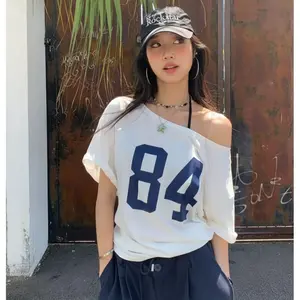 Atasan Wanita Angka 84 – Blouse Jersey Pendek Style Vintage Korean Look Hitam Putih Trendy