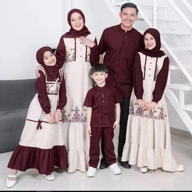 SEPLY EKSIS 214 /  MEYRA 154, KASEO 187, KLIKO 135 /SARIMBIT KELUARGA 0