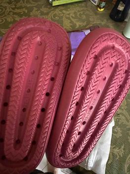 Product Review of Sandal Lotso Beruang Stroberi Sandal Kartun Lucu Shoes Sendal Wanita Karet Cewek Cowok from N**i ** 1