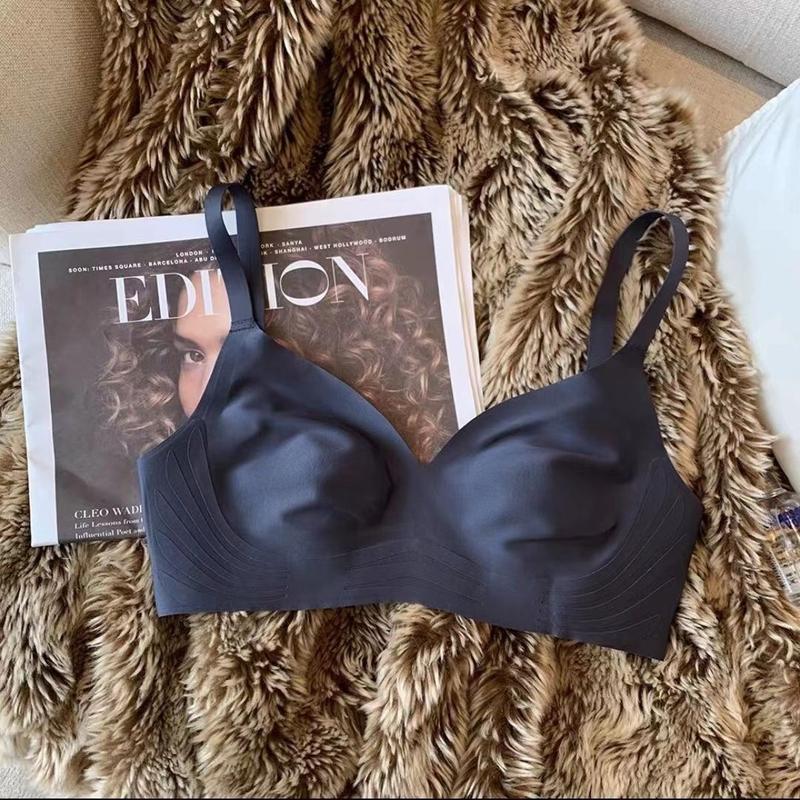 Thin Large Breasts Show Smaller Breasts, Rabbit Ears Breathable Seamless Underwear Women's Small Breasts Push-up Bra 7