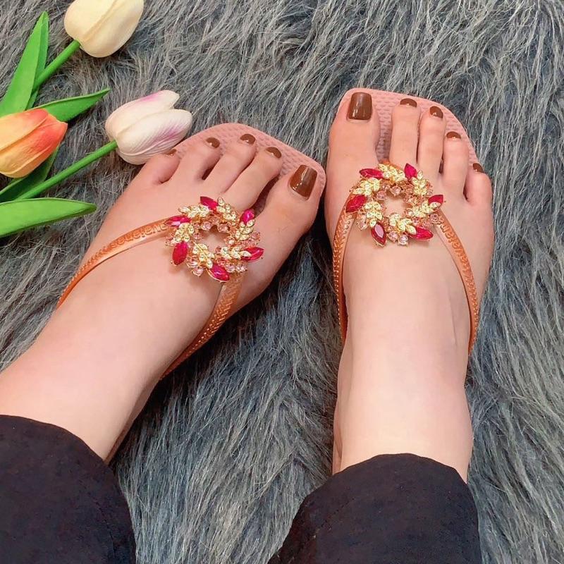 Dép Xỏ Ngón Màu Hồng Nhạt Mix Charm - MỘNG CẦM DÉP XINH - Đặt Đúng Size - Nữ - Shoes