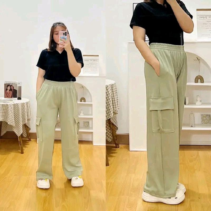 Jooly Up Cargo Sweatpant Korean Style Celana fleece Kargo Kantong Banyak Wanita Ukuran Jumbo 3