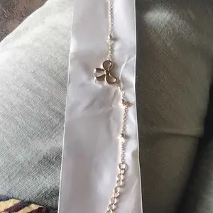 Kalung Titanium Anti Karat Wanita Model Pita Rantai Manik dan Liontin Pita Elegan Minimalis Kekinian