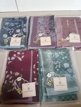 Product Review of Hijab Buckle Scarves Pouch ( ISI 5 ) Segiempat Motif Printing Voal Muslim Kerudung from m**h m**a g**g 0