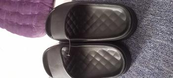 Product Review of Sandal pria slop karet dewasa kekinian murah Sendal slide cowok remaja rumah casual polos empuk EVA Hitam Shoes from G**7 1