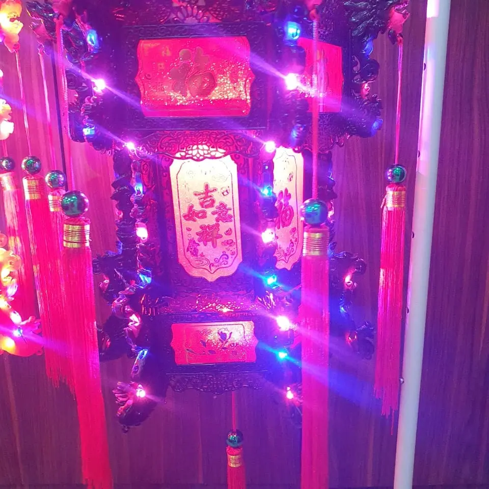 LENTERA KOTAK HITAM PUTAR