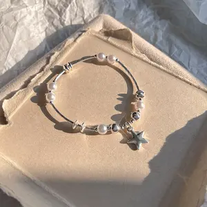 【Jojoo】Gelang Bintang Mutiara Mewah 1 Cahaya, Gelang Wanita Niche High-end Fashion Pelangi Manis