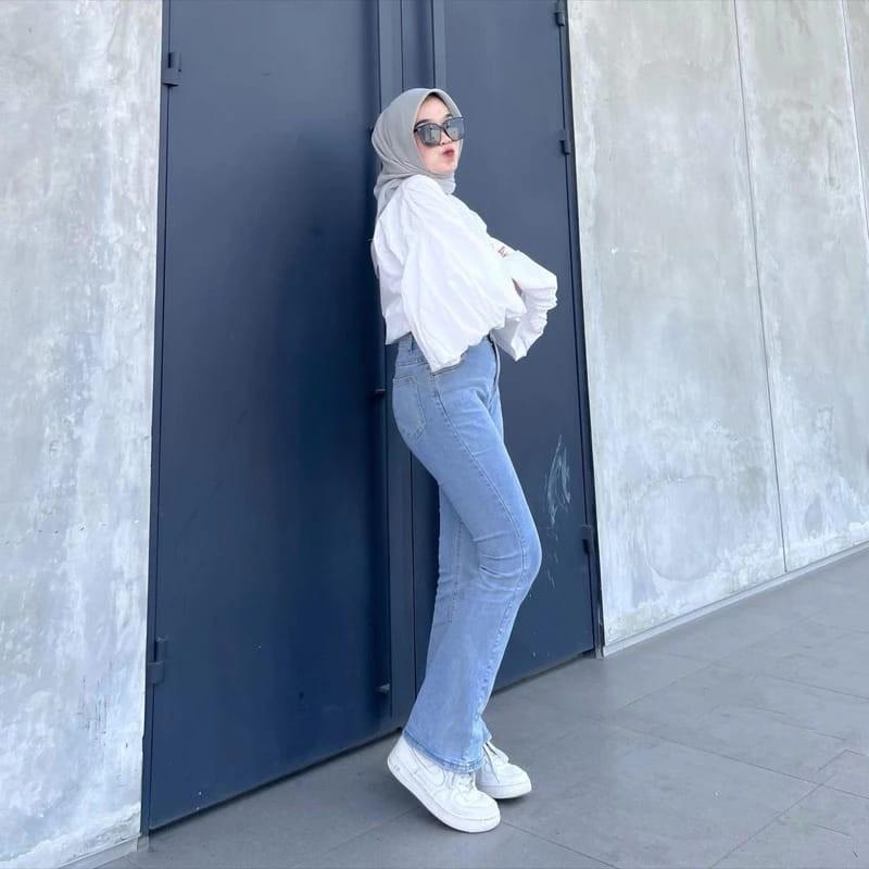 Product Introduction of SBL Highwaist Cutbray Jeans Wanita Kekinian Celana Denim Panjang Kerja Hitam Street Style Pas trendy jeans abu kehitaman combinasi hijau Nyaman Biru Muda 9