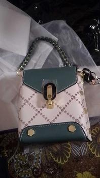 Product Review of Tas Desain Fashion Untuk Wanita Tas Bahu Santai Serbaguna Kulit PU Kapasitas Besar from h**a 0