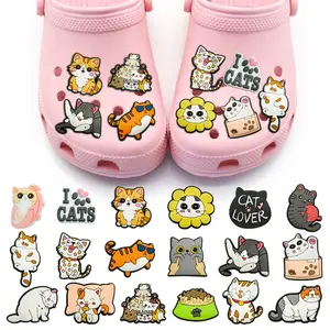 Lucu Kartun Kucing 1 Buah Pin Sandal Aksesoris Sepatu DIY Kitty Keren PVC Sepatu Tempelan Menghias Anak Perempuan Anak-anak Laki-laki Dewasa Pesta Hadiah Yang Indah