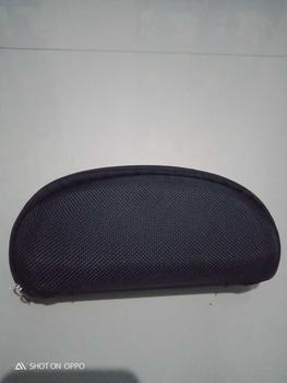 Product Review of TERLARISSSS Kacamata Hitam Pria Wanita Kacamata Gaya pria keren A1216 Lensa polarized UV 400 COD Eyewear Sunglasses from E**E 0