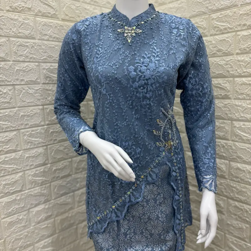 Kebaya ALMA  belah samping bahan tile spenggel 7