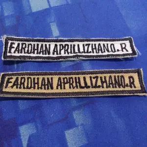 Atribut Seragam Sekolah Bordir Nama Tag Untuk Seragam  Anak Sekolah SD,SMP,SMA, Kuliah Atau Kantoran  Putih Coklat