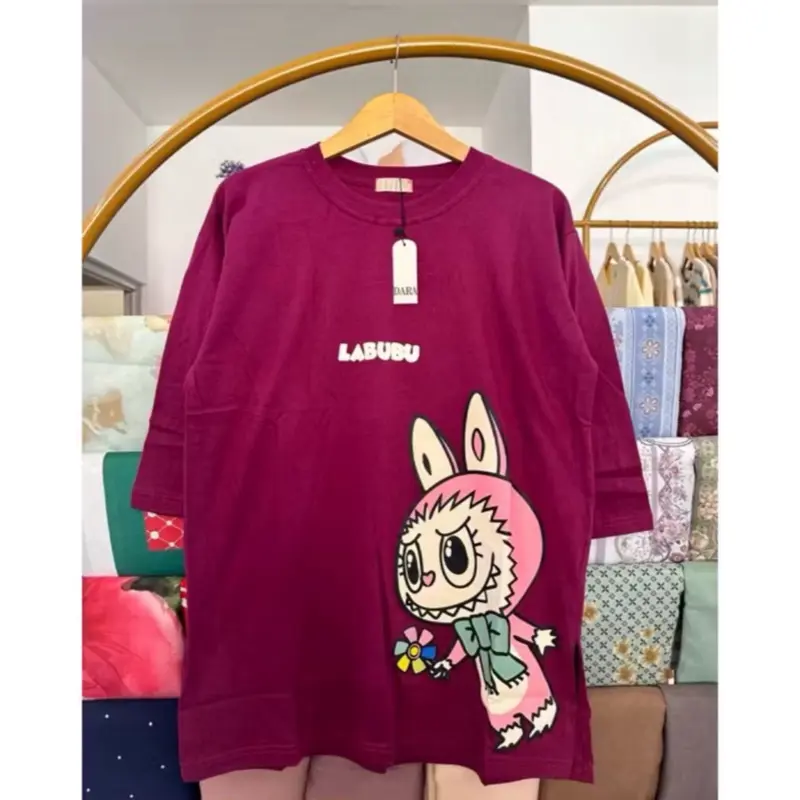 ￼ATASAN LABUBU TERBRU  BELAH SAMPING BAHAN COMBED25s Kaos 0