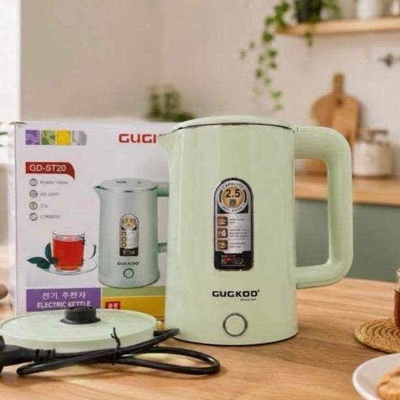 Ấm Siêu Tốc đun nước 1500W , dung tích 2.5L tự động ngắt khi sôi , đun siêu nhanh, 2 lớp cách nhiệt ,thiết kế hiện đại sang trọng ( màu ngẫu nhiên )