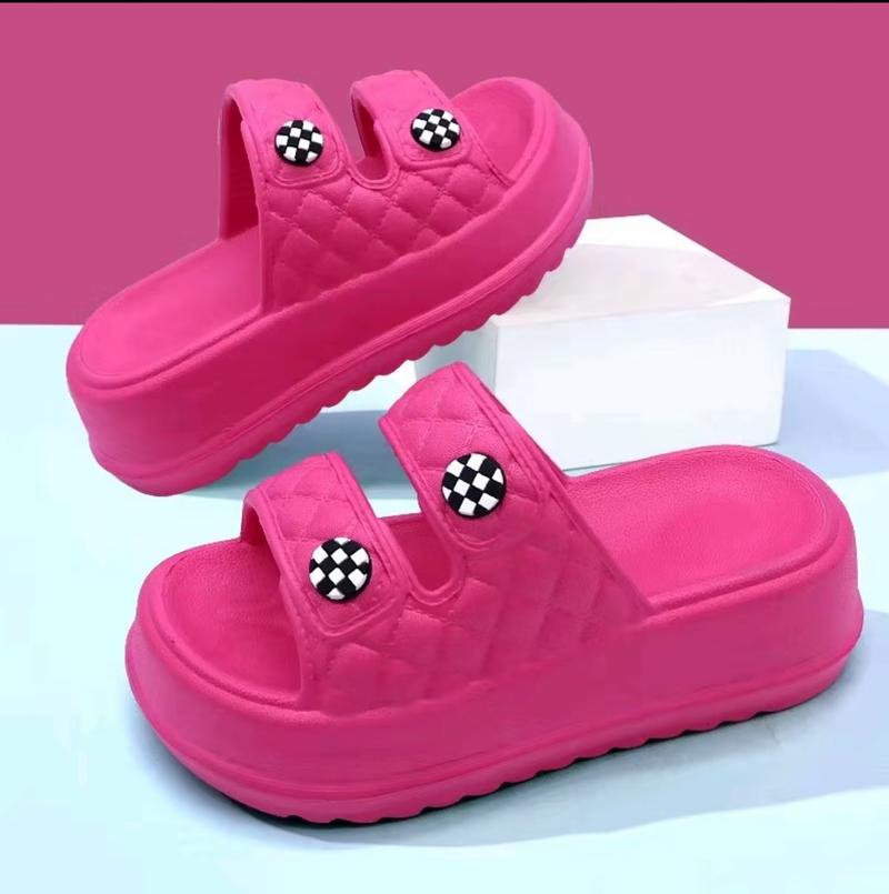 Product Introduction of Sandal Slop Anak Perempuan Ban Dua Asesoris Kancing Sendal Anak Cewe Slip On Tebal Casual Trendy Fashion 4