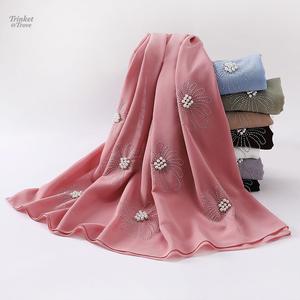 Tudung chiffon bertatahkan mutiara dan berlian buatan dengan corak bunga, sesuai untuk wanita Muslim