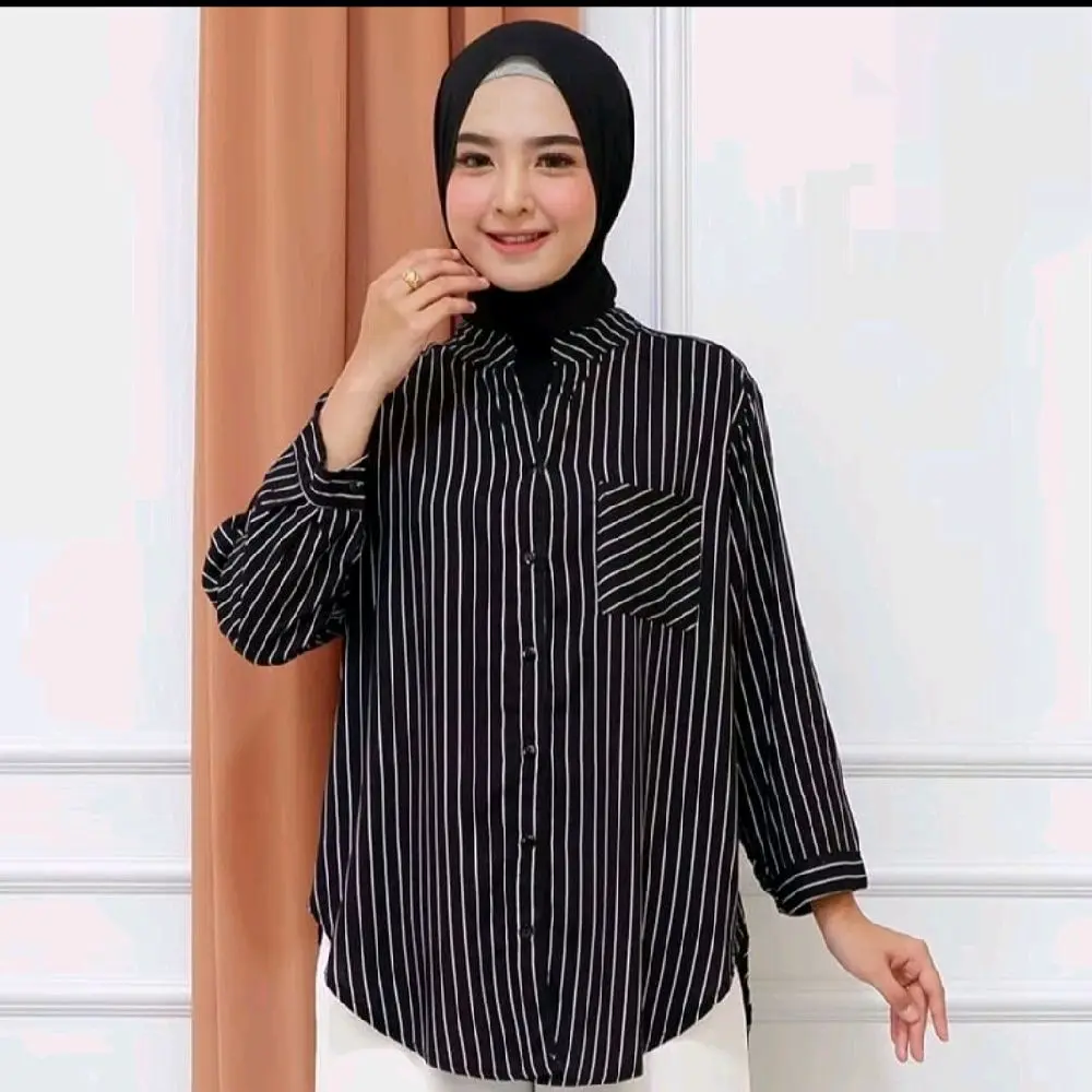 atasan wanita salur bahan rayon twill premium / kemeja wanita terbaru / blouse wanita terbaru / kemeja rayon premium / kemeja oversized / blouse wanita kecee Motif Panjang Baju Garis Nyaman Formal Casual Kerja Tangan Standar Katun Hitam
