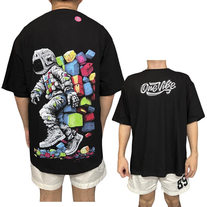 Kaus Distro Oversize Astronot Katun Combed Lengan Pendek Santai Hitam 0