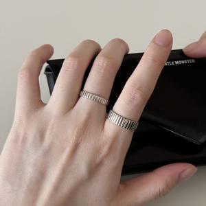 EAR PART NER-ミニマリストでクールなスタイルのハイエンドリング、女性のニッチなデザイン、オープン人差し指リング、シンプルなリング（JZ-0 4 3 8）