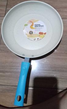 Product Review of Panci Teflon Frypan Marble Enamel / Teflon Frypan Marble Berwarna / Teflon Frypan Enamel Anti Lengket penggorengan anti lengket Kitchenware teflon  serbaguna from R**😇 1