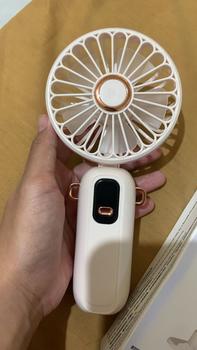 Product Review of CID39 Kipas Angin Lipat Mini Portable LED Display 5-Speed Wind Adjustment Kipas Genggam Kipas Kecil Foldable from r**🌙 1