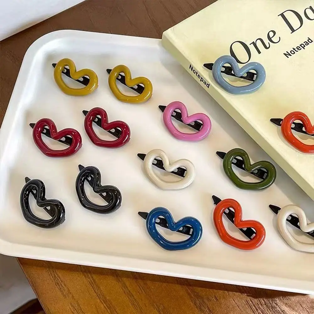 Hollow Headwear Duckbill Clip Bangs Clip Headdress Gifts Side Clip Y2K Hair Barrettes Love Heart Hair Clip Korean Style Hairpin Hair Accessories