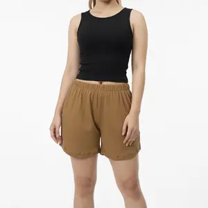 Alle Short Pants Celana Pendek Wanita Desain Nyaman & Stylish untuk Kegiatan Sehari-hari Tampilan Menarik dan Nyaman Dipakai Sepanjang Hari - Santai