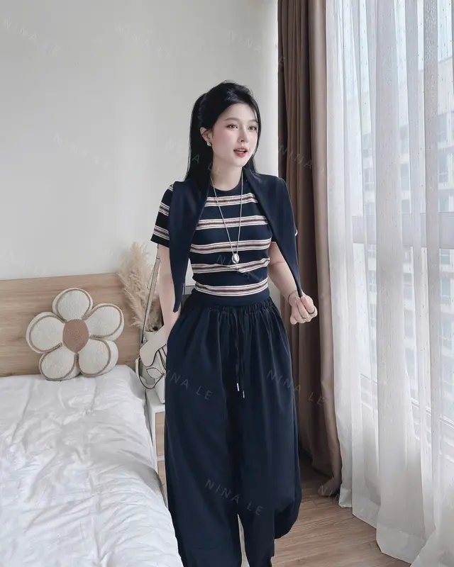 HL11 Set 3 Món Quần Boom Kaki QCCC Mix Áo Và Khăn Năng Động Tiểu Thư, Dễ Thương Cá Tính Form Tôn Dáng | BigBuy360 - bigbuy360.vn HL11 Set 3 Món Quần Boom Kaki QCCC Mix Áo Và Khăn Năng Động Tiểu Thư, Dễ Thương Cá Tính Form Tôn Dáng | BigBuy360 - bigbuy360.vn