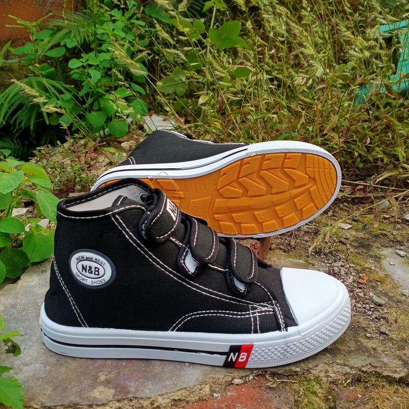 Product Introduction of sepatu sekolah nb perekat anak sd tk paud original boot velcro anak laki laki perempuan sol karet kuning Fashion nb  anak 1