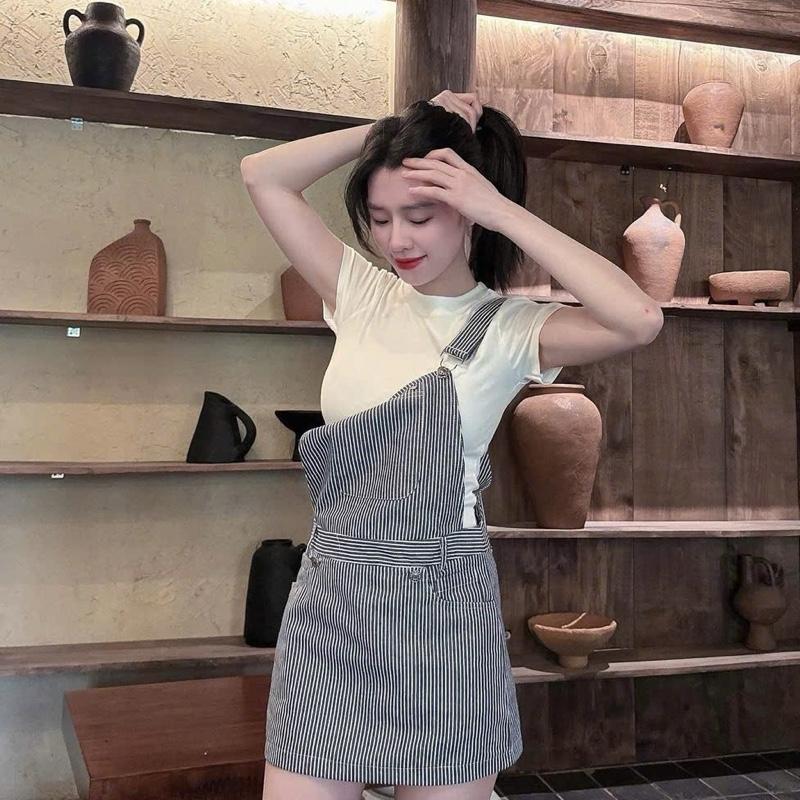 SET YẾM KẺ KÈM ÁO THUN TRẮNG _ Hân Linh shop