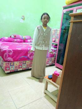 Product Review of COD SETELAN ROK KNITT MIX POLO LINEN ANAK PEREMPUAN TANGGUNG SAKHIRA SET 3IN1 SIZE M-L  Fashion Wanita Muslim Atasan Pita Bordir from U**i 0
