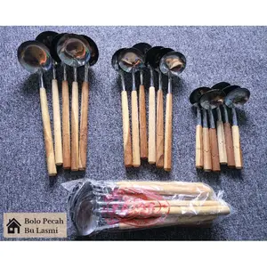 Irus Gagang KAYU COKLAT FAJAR / Irus Sayur Kayu / Irus Kayu Murah / IRUS FAJAR Irus Gagang KAYU COKLAT FAJAR / Irus Sayur Kayu / Irus Kayu Murah / IRUS FAJAR