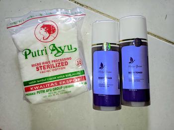 Product Review of PAKET 2 TONER BADAN MARLENA DNA SALMON BODY TONER MARLENA BPOM from s**i 0