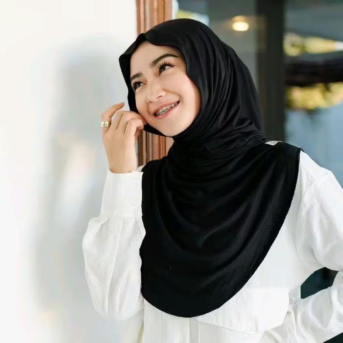 Jilbab Instan Wanita Muslimah Hijab Jisoo Inner 2in1 Mleyot Jersey All Size Fit to L Fanza Hijab Kualitas Terbaik